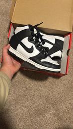 Nike dunk high panda zwart wit Jordan, Kleding | Heren, Schoenen, Ophalen of Verzenden, Zo goed als nieuw, Zwart