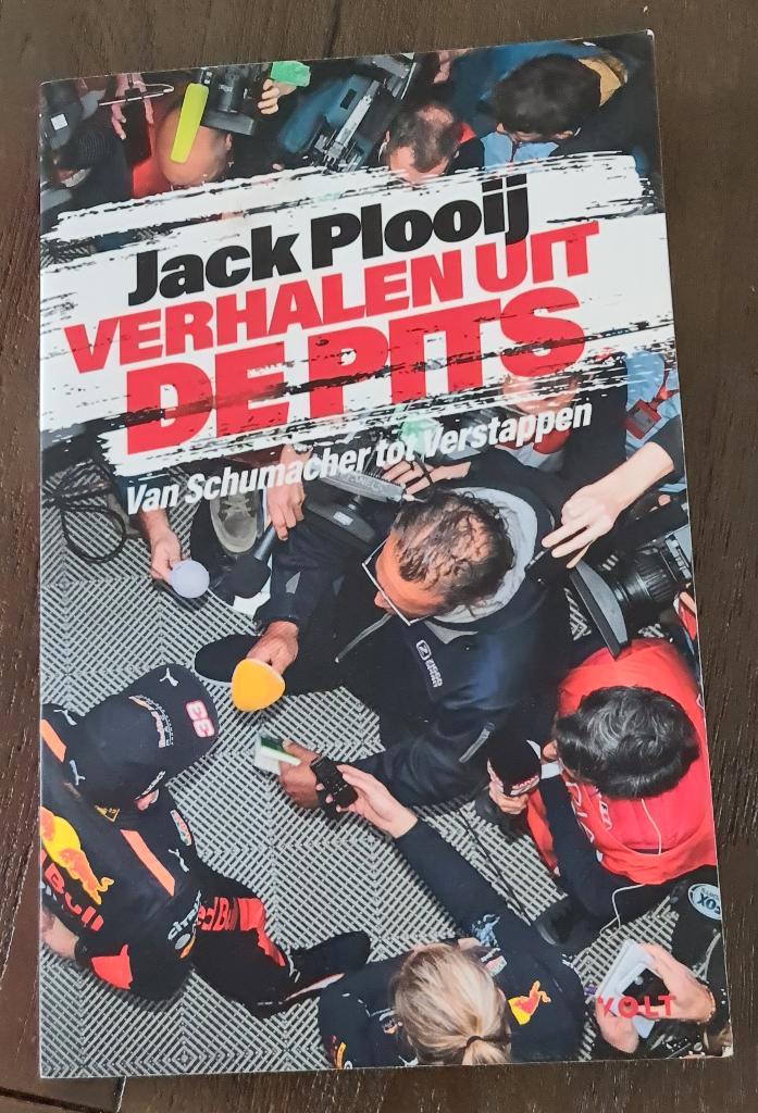 Jack Plooij verhalen uit de pits nieuw, Verzamelen, Automerken, Motoren en Formule 1, Nieuw, Formule 1, Ophalen of Verzenden