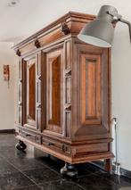 Antieke 13e eeuwse kussen kast, restyle of liefhebber!, Ophalen