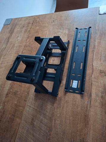 TV Muurbeugel - Flexibel en Stevig! beschikbaar voor biedingen