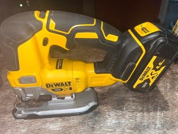 DeWalt DCS 334 Accu Decoupeerzaag Met 4Ah accu Z.G.A.N. beschikbaar voor biedingen