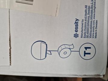 3 dozen T1 wc rollen beschikbaar voor biedingen