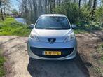 Peugeot 107 1.0-12V XR, Voorwielaandrijving, Gebruikt, 4 stoelen, Airbags