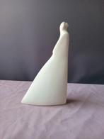 Abstract beeld van een vrouw figuur keramiek wit geschilderd, Ophalen of Verzenden