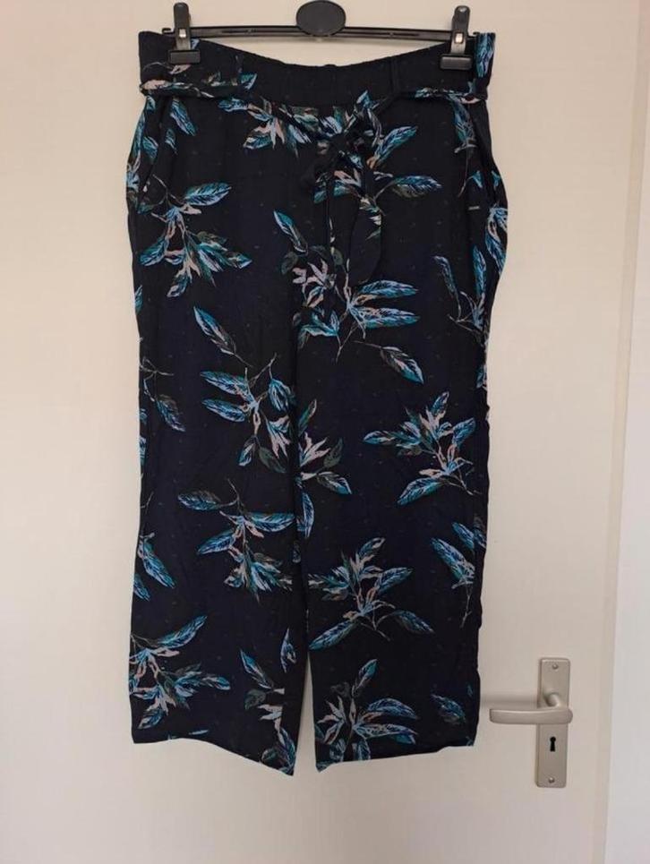Cecil blauwe luchtige broek met patroon maat XL+riem touwtje, Kleding | Dames, Broeken en Pantalons, Zo goed als nieuw, Maat 46/48 (XL) of groter
