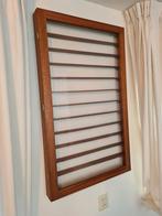 Wand vitrinekast. Leuk voor modelbouw., Huis en Inrichting, Kasten | Vitrinekasten, Ophalen, Met plank(en), Gebruikt, 100 tot 150 cm