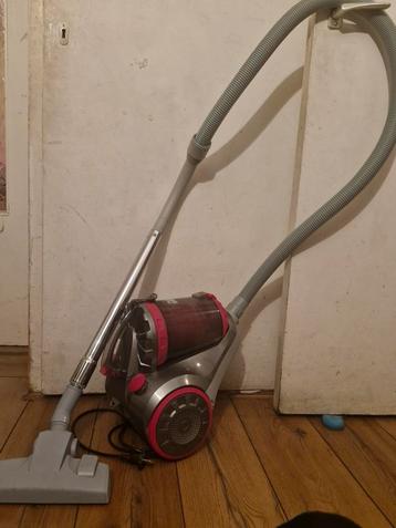 Te koop,Bestorn merk stofzuiger Zaklos. beschikbaar voor biedingen