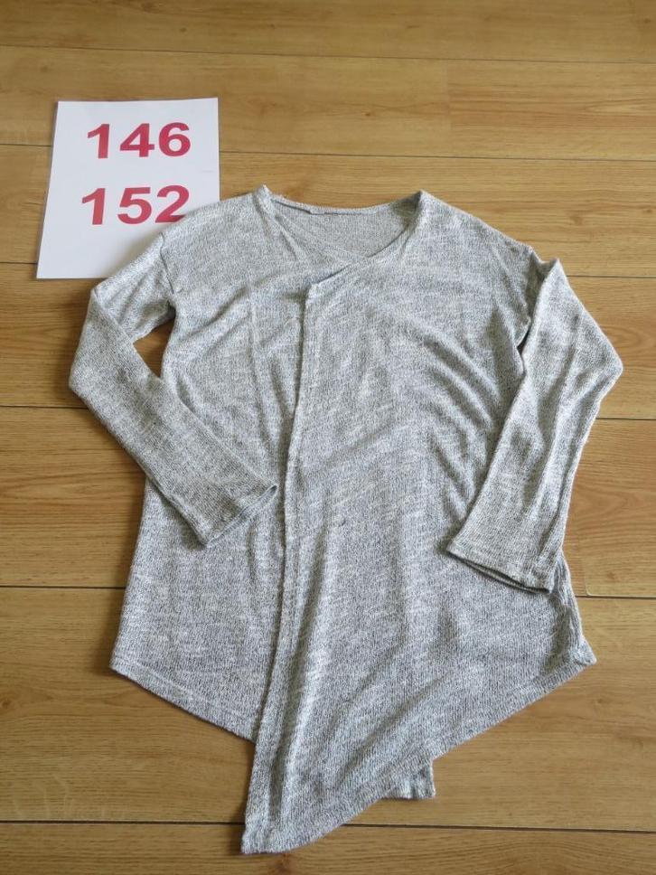 Grijs overslagvestje in maat 146-152, Kinderen en Baby's, Kinderkleding | Maat 146, Gebruikt, Meisje, Trui of Vest, Ophalen