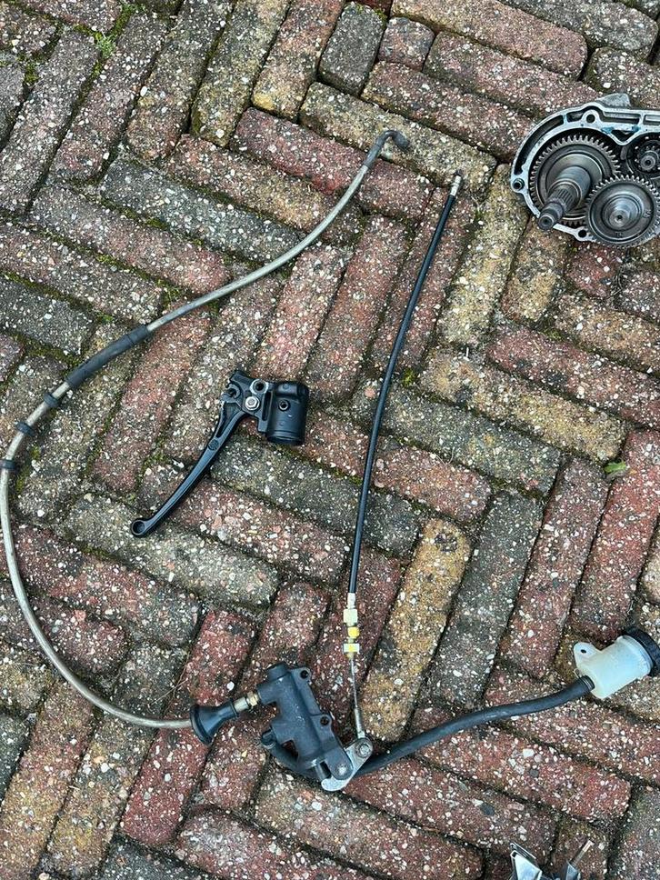 Typhoon onderdelen, Fietsen en Brommers, Brommeronderdelen | Scooters, Zo goed als nieuw, Piaggio, Overige typen, Ophalen of Verzenden