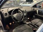 Nissan Qashqai 1.6 Business Edition NAVI / CAMERA / TREKHAAK, Auto's, Voorwielaandrijving, Gebruikt, 1225 kg, Start-stop-systeem