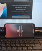 iPhones - Defect/Geblokkeerd - Onderdelen of Reparatie, Telecommunicatie, Mobiele telefoons | Apple iPhone, Ophalen of Verzenden