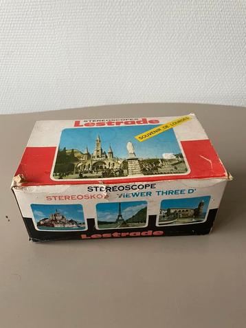 Vintage doos Lestrade stereoscopes  beschikbaar voor biedingen