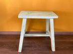 Groen krukje / opstapje / nachtkastje, Ophalen, Gebruikt, Hout