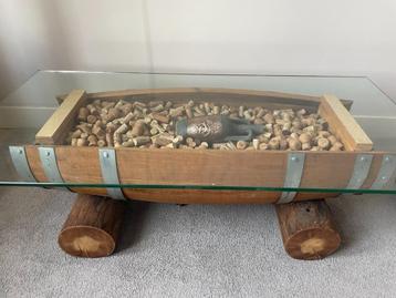 Salontafel wijnvat beschikbaar voor biedingen