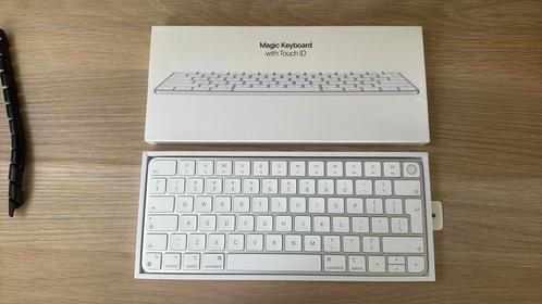 Apple Magic Keyboard met Touch-ID, Computers en Software, Toetsenborden, Zo goed als nieuw, Qwerty, Draadloos, Ophalen