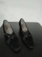 Gabor elegante zwart Suede lederen pumps Maat 38, Kleding | Dames, Schoenen, Ophalen of Verzenden, Gedragen, Zwart