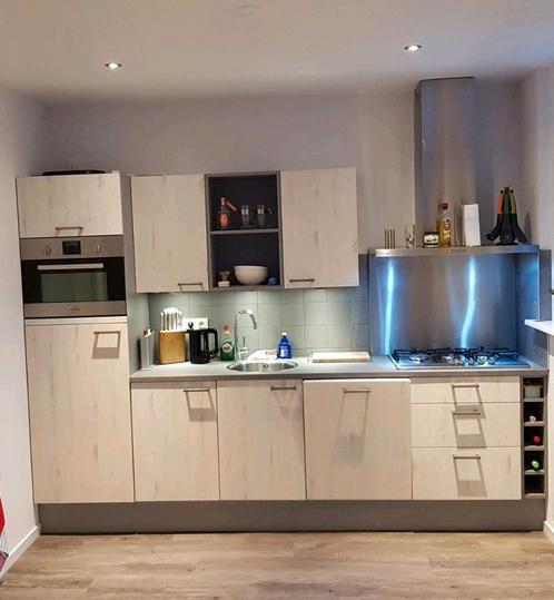 Bruynzeel Atlas Keuken 7jr oud, Huis en Inrichting, Keuken | Complete keukens, Zo goed als nieuw, Wit, Ophalen