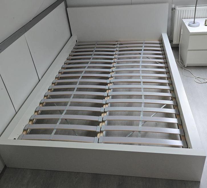IKEA Malm bed incl. kastje (excl. matras), Huis en Inrichting, Slaapkamer | Bedden, Gebruikt, Tweepersoons, 160 cm, 200 cm, Hout