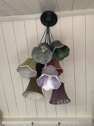 Zuiver granny hanglamp / Kare kleurrijke hanglamp beschikbaar voor biedingen