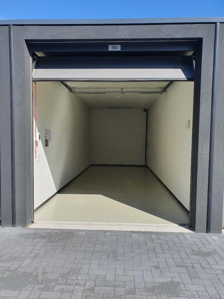 AANBIEDING: per direct te huur, 29m2 garagebox Etten-Leur, Auto diversen, Autostallingen en Garages