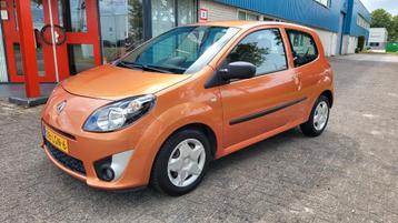 Renault Twingo 1.2 16V 2010 Dealer onderhouden airco/nap/apk beschikbaar voor biedingen