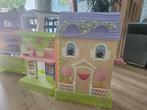 Poppenhuis met muziek, Verzamelen, Poppenhuizen en Toebehoren, Ophalen, Zo goed als nieuw, Poppenhuis