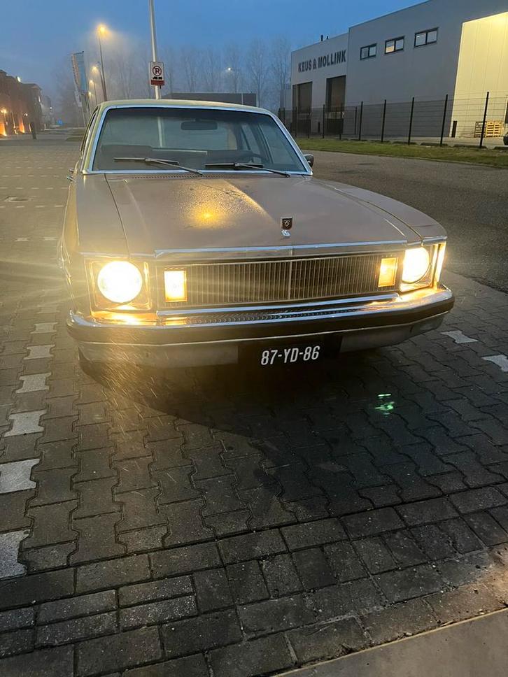 Chevrolet Nova concours, Auto's, Oldtimers, Particulier, Benzine, Sedan, Geïmporteerd, Bruin, Beige, Achterwielaandrijving, Ophalen of Verzenden