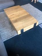 Eiken salontafel massief stalen poten. Opknapper, Ophalen of Verzenden, Zo goed als nieuw, Rechthoekig, 50 tot 100 cm