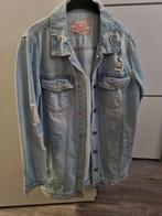 Stoere spijkerjas met damaged look - Maat M, Maat 38/40 (M), Blauw, Ophalen of Verzenden, Jasje