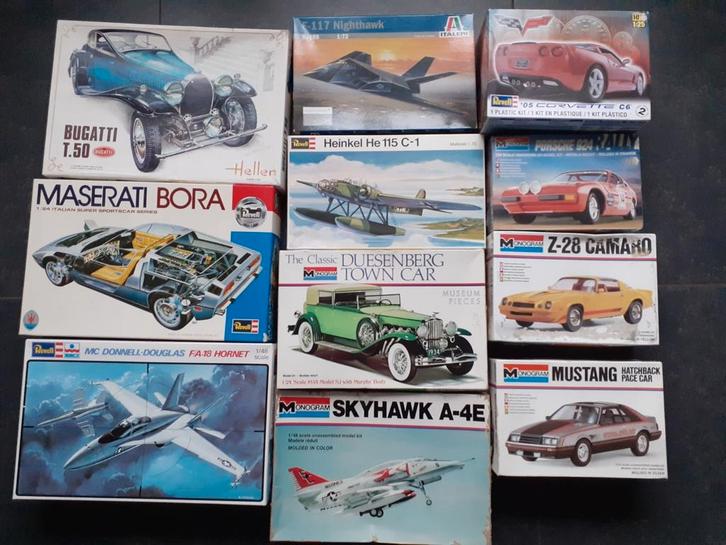 Verzameling oude bouwdozen auto vliegtuig Monogram Revell, Hobby en Vrije tijd, Modelbouw | Auto's en Voertuigen, Nieuw, Auto