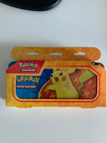 Pokémon TCG Scarlet & Violet pencil case + 2 Boosters beschikbaar voor biedingen