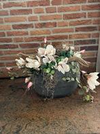 Kunstbloemstuk, Ophalen of Verzenden, Zo goed als nieuw