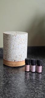 Hele toffe geurwolkje Diffuser Terrazzo + 3 Oliën, Ophalen of Verzenden, Zo goed als nieuw
