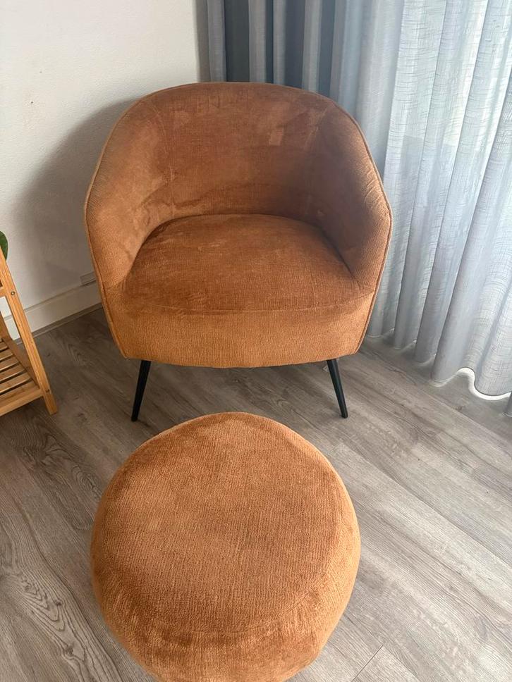 Rosalie Leenbakker Bank en Stoel met Hocker, Huis en Inrichting, Banken | Bankstellen, Gebruikt, Rechte bank, Driepersoons, 200 tot 250 cm