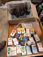 Partij gloeilampen en fittingen voor prikkabel, Verzamelen, Overige supermarkten, Ophalen