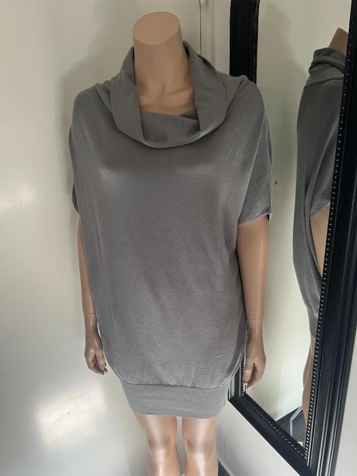 SARAH PACINI   mooie trui  ONE SIZE  NIEUW, Kleding | Dames, Truien en Vesten, Nieuw, Maat 38/40 (M), Grijs, Ophalen of Verzenden