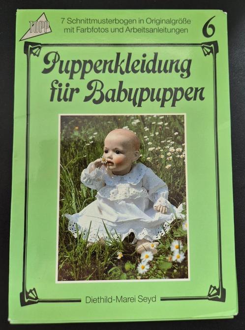 Puppenkleidung für Babypuppen (7 patroonbladen=Nieuw), Boeken, Hobby en Vrije tijd, Nieuw, Poppen maken, Ophalen of Verzenden