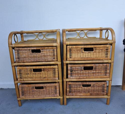 Twee Rotan nachtkastjes, Huis en Inrichting, Slaapkamer | Nachtkastjes, Gebruikt, Minder dan 55 cm, Minder dan 45 cm, Overige materialen
