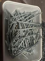 Bakje vol met kruiskopschroeven, 50 tot 100 mm, Schroeven, Ophalen of Verzenden, Zo goed als nieuw