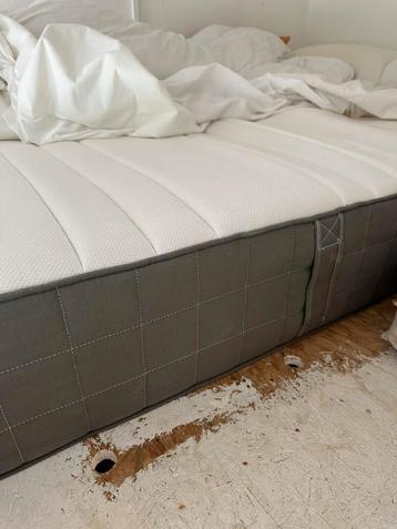 IKEA Matras 140 x 200 beschikbaar voor biedingen