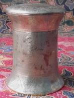 Mooie zware oude Wajang tabakspot uit Indonesië 10,8 cm., Antiek en Kunst, Antiek | Koper en Brons, Ophalen of Verzenden, Koper