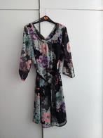 Mexx jurk met driekwartsmouwen en bloemenprint maat 36 S, Kleding | Dames, Jurken, Knielengte, Zo goed als nieuw, Maat 36 (S)