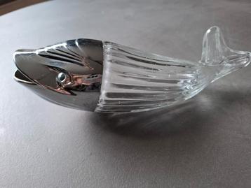 Vintage walvis dispenser, borrelnootjes beschikbaar voor biedingen