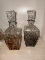 Mooie karaffenset (glas)(GRATiS), Huis en Inrichting, Ophalen, Hout