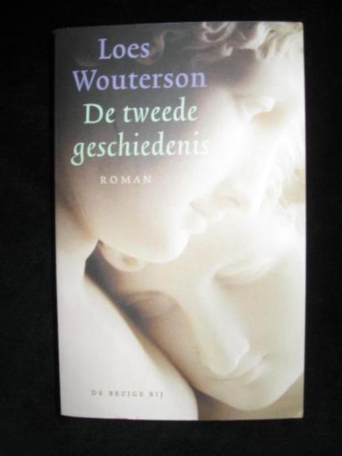 Loes Wouterson - De tweede geschiedenis, Boeken, Romans, Zo goed als nieuw, Nederland, Ophalen of Verzenden