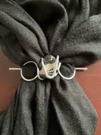 Handgemaakte Sjaalspeld Pardoklei, Sieraden, Tassen en Uiterlijk, Broches, Ophalen of Verzenden, Nieuw, Zwart, Overige materialen