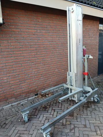 Kanaallift montagelift Alplift Böcker LM750  750cm 300 kg beschikbaar voor biedingen