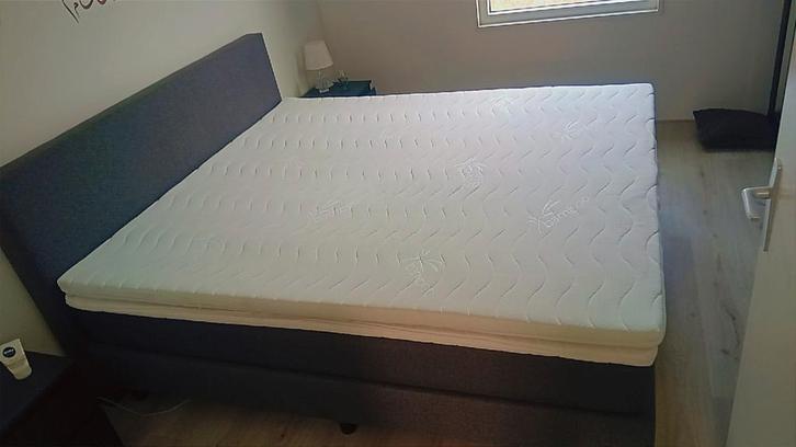 180x200 boxspring alloe vera + 2 toppers + 2 nachtkastjes, Huis en Inrichting, Slaapkamer | Bedden, Zo goed als nieuw, Tweepersoons