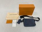 Louis Vuitton Duo Messenger Blue, Sieraden, Tassen en Uiterlijk, Tassen | Schoudertassen, Overige merken, ., Zo goed als nieuw