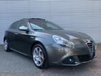 Alfa Romeo Giulietta 1.7 TBi Quadrifoglio Verde Pano 270 PK, Auto's, Alfa Romeo, Euro 5, Gebruikt, 1295 kg, 4 cilinders